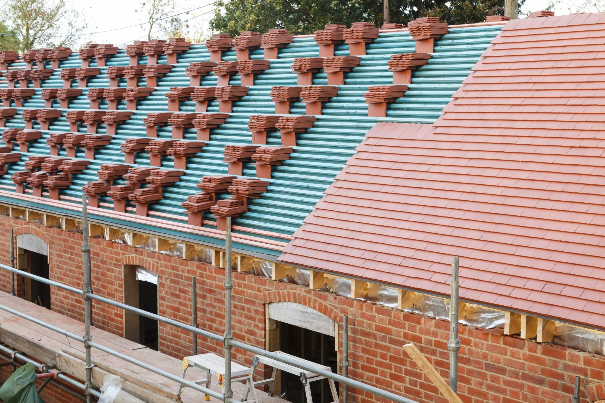 AdobeStock 234526699 min - Alpha Roofing & Building